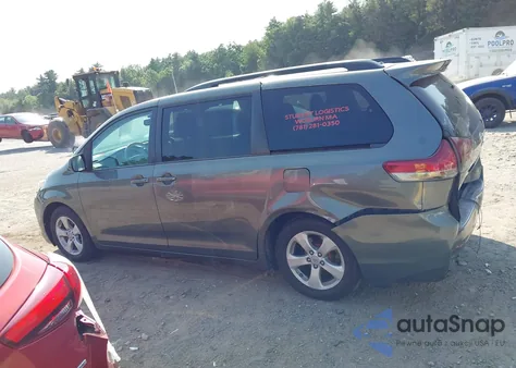 2012 Toyota Sienna Le V6 8 Passenger из США, поврежденный, VIN 5TDKK3DC0CS201441